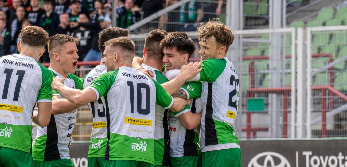 ROW 1964 Rybnik - Raków II Częstochowa 5-1 (3:1) (Podsumowanie meczu)