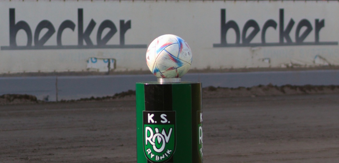 Po trofeum!