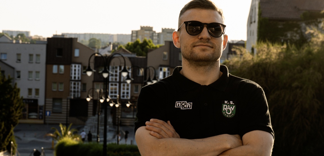 Paweł Mandrysz przedłuża kontrakt!